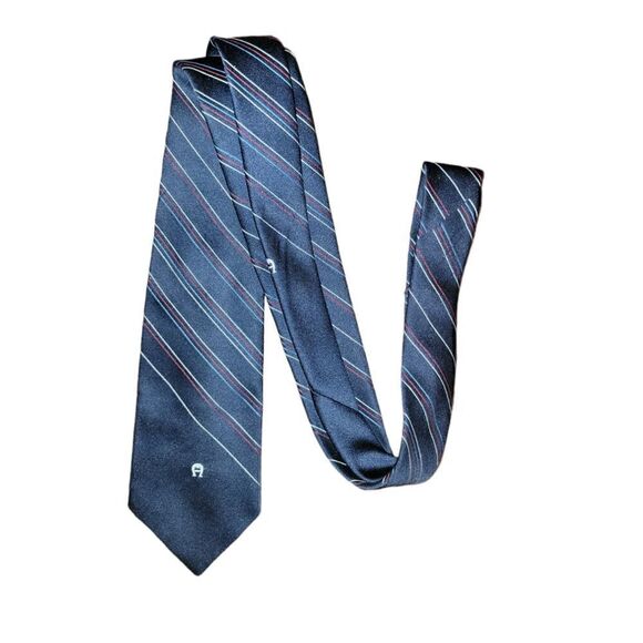 Vintage Etienne Aigner Navy Tie - Picture 3 of 8